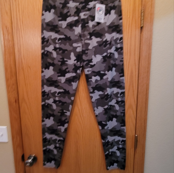 Leggings - Picture 1 of 3